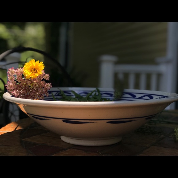 {SOLD}🤍Hand-spun Large Asian Serving Bowl Pottery💙 - Picture 3 of 8